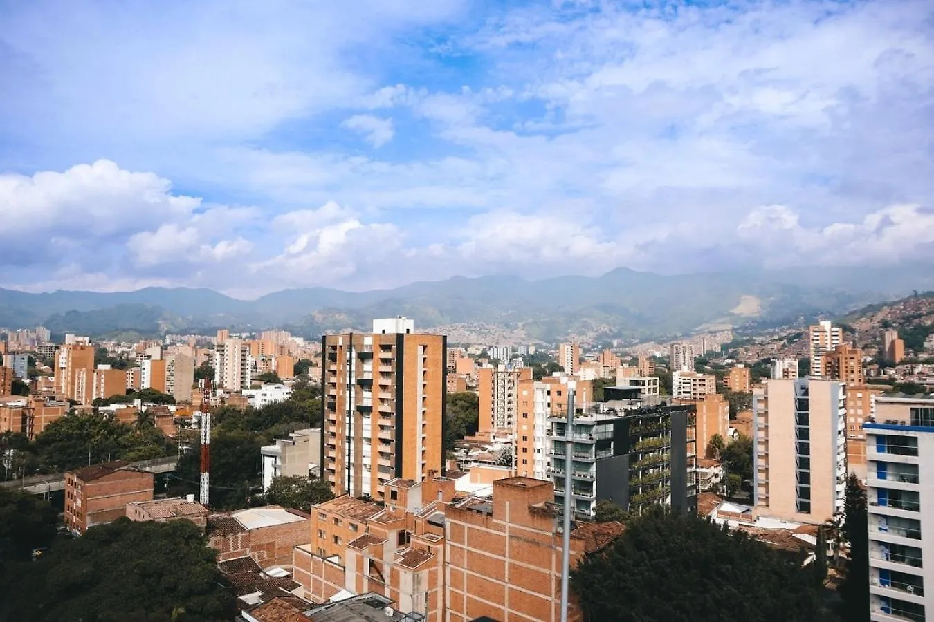 Cozy Comforts At Rosa Negra Stadio Medellin Apartment