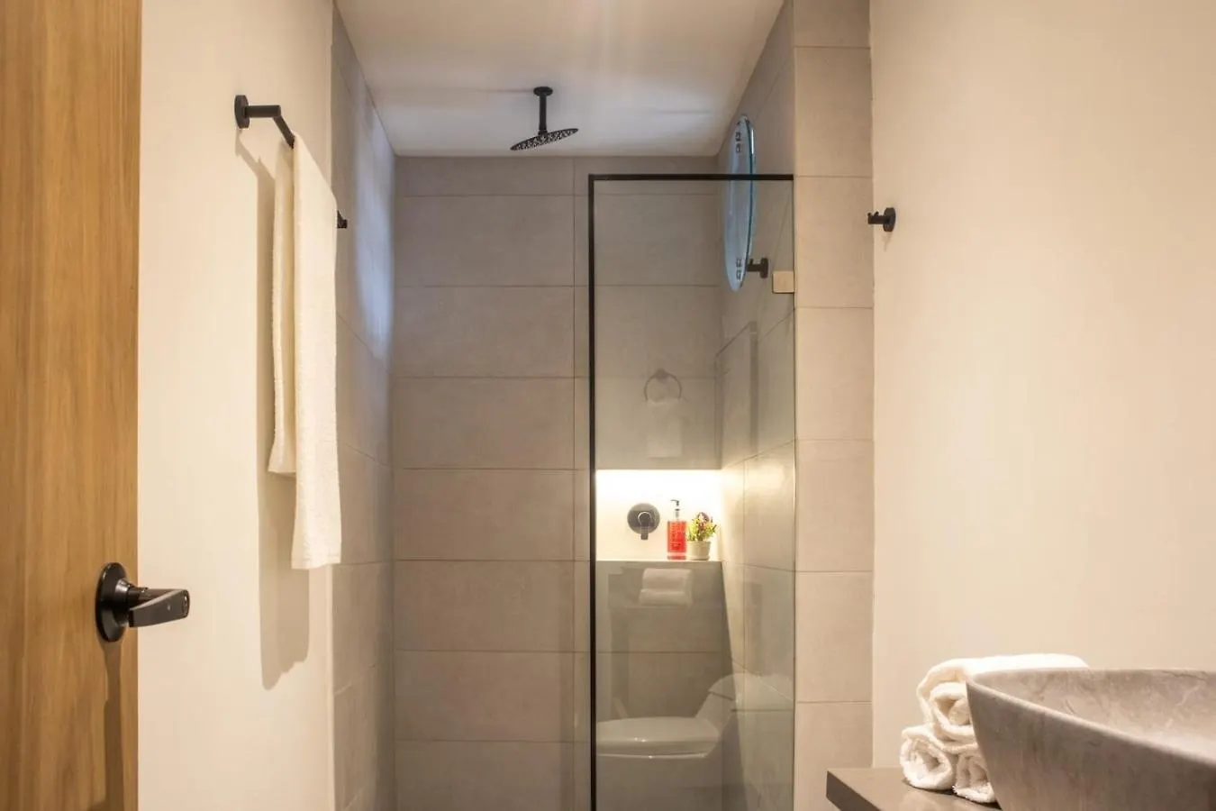 Cozy Comforts At Rosa Negra Stadio Medellin 0*,